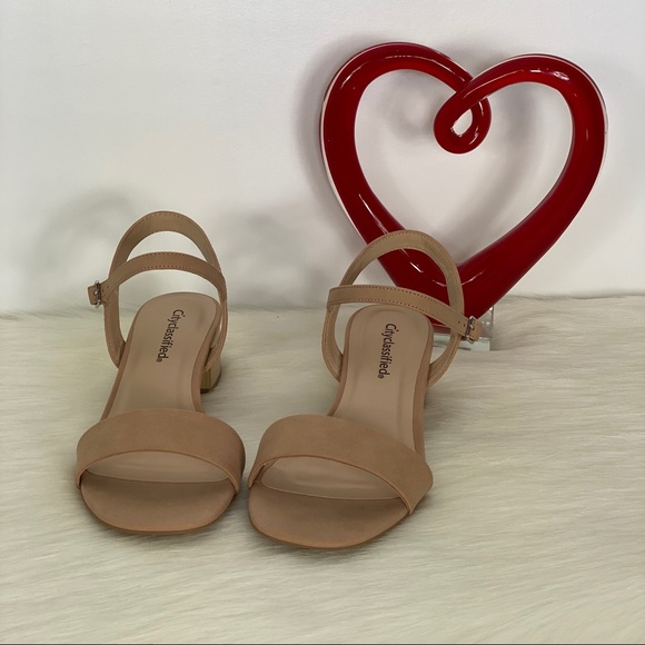 Women’s block open toe ankle strap heeled sandals - Picture 5 of 10